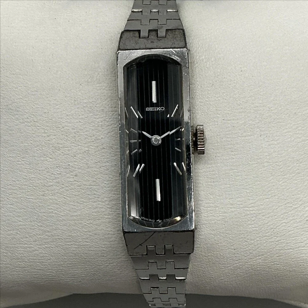 Vtg Seiko Womens Watch 12mm Black Dial Stainless 1520-3679 Broken Latch Manual